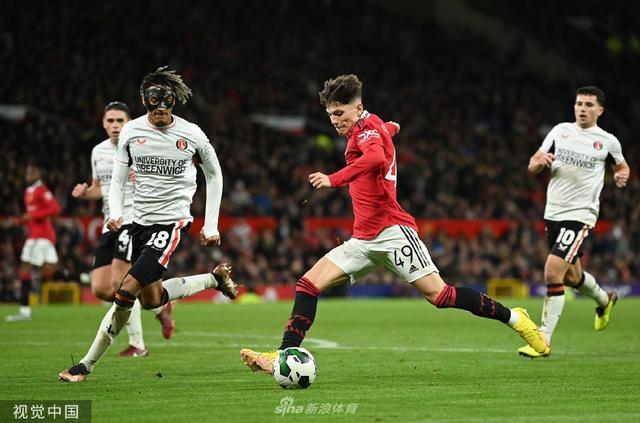 他们不仅注 他们不仅注